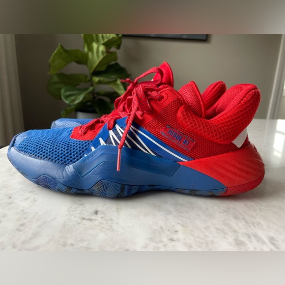 Size adidas Marvel x Issue #1 GCA Amazing Spider-Man